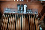Church-organ-foot-pedals.jpg